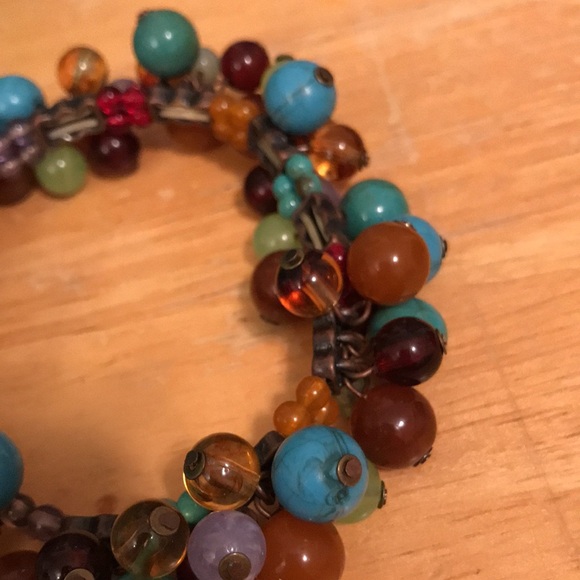 Multi color beaded stretch bracelet - Picture 3 of 8